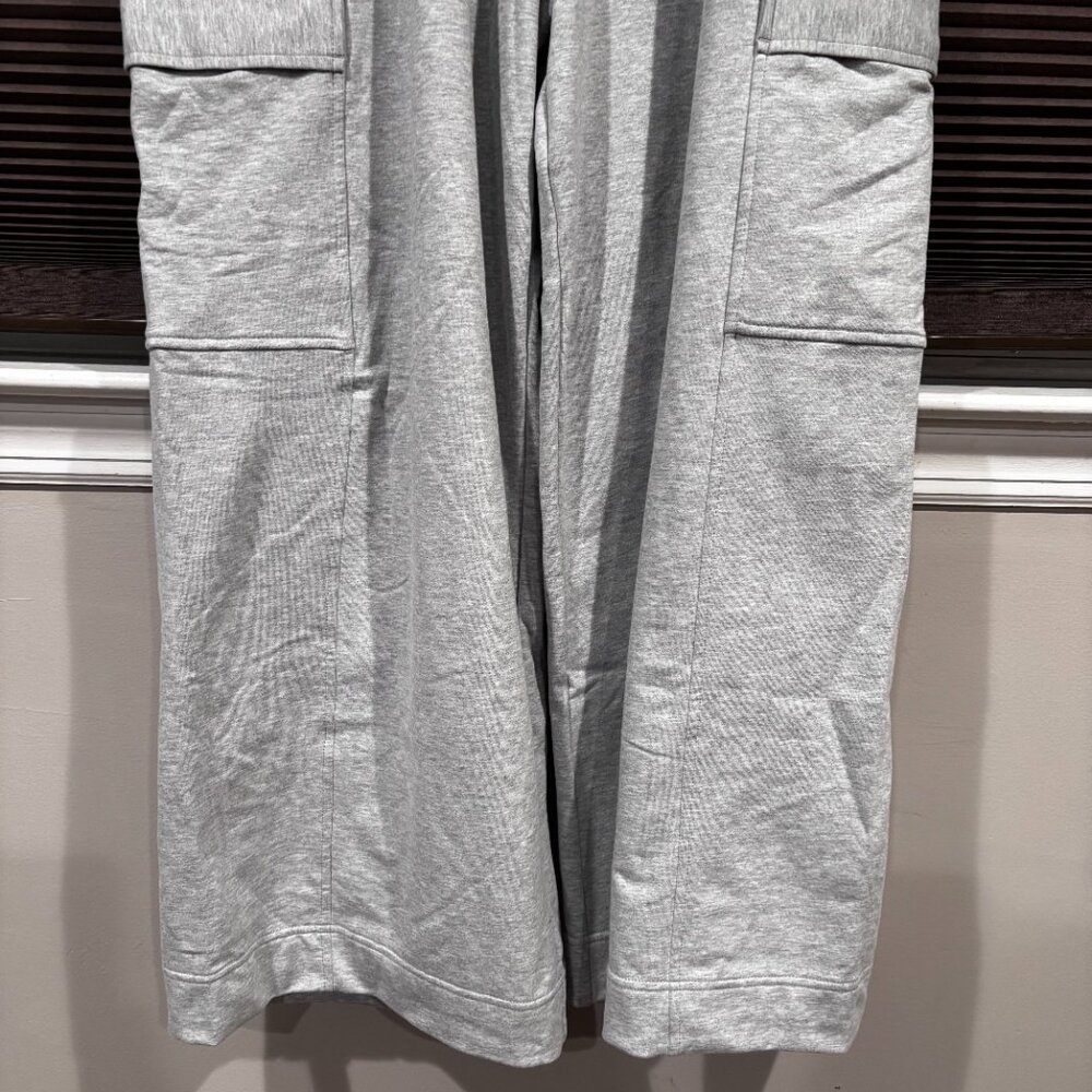 Athleta Women's Retroterry High Rise Wide Leg Cargo Pant Grey SZ: XL - Picture 8 of 16